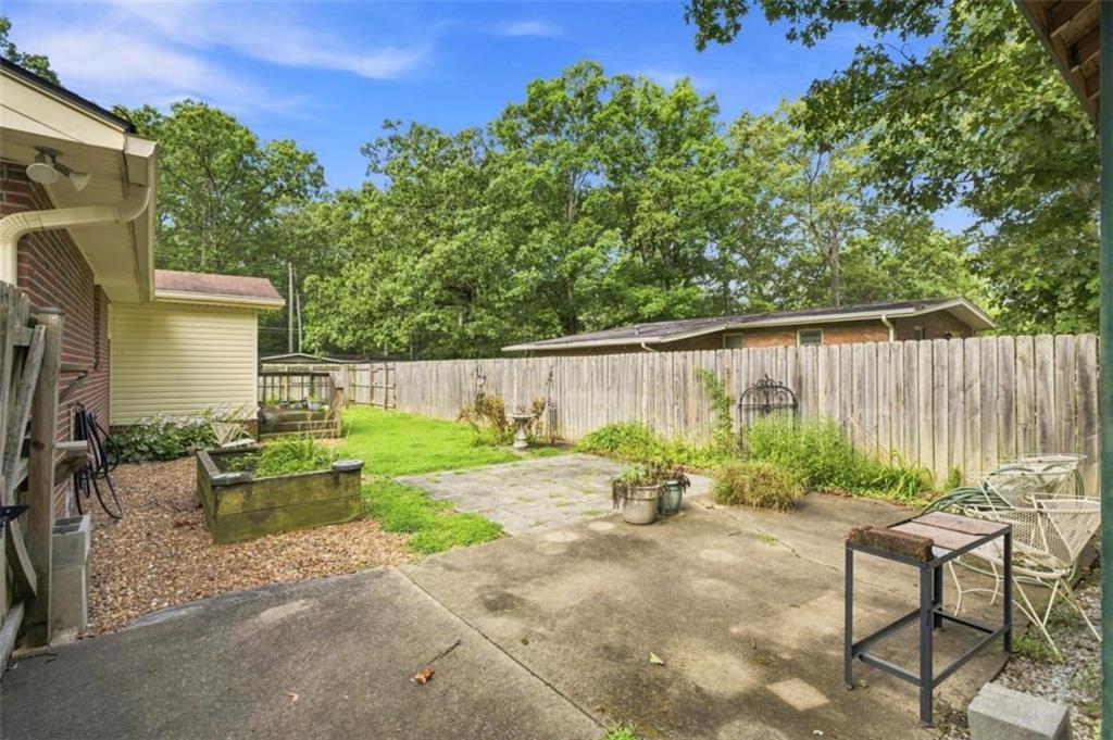 1 Eugenia Circle Property Photo 20