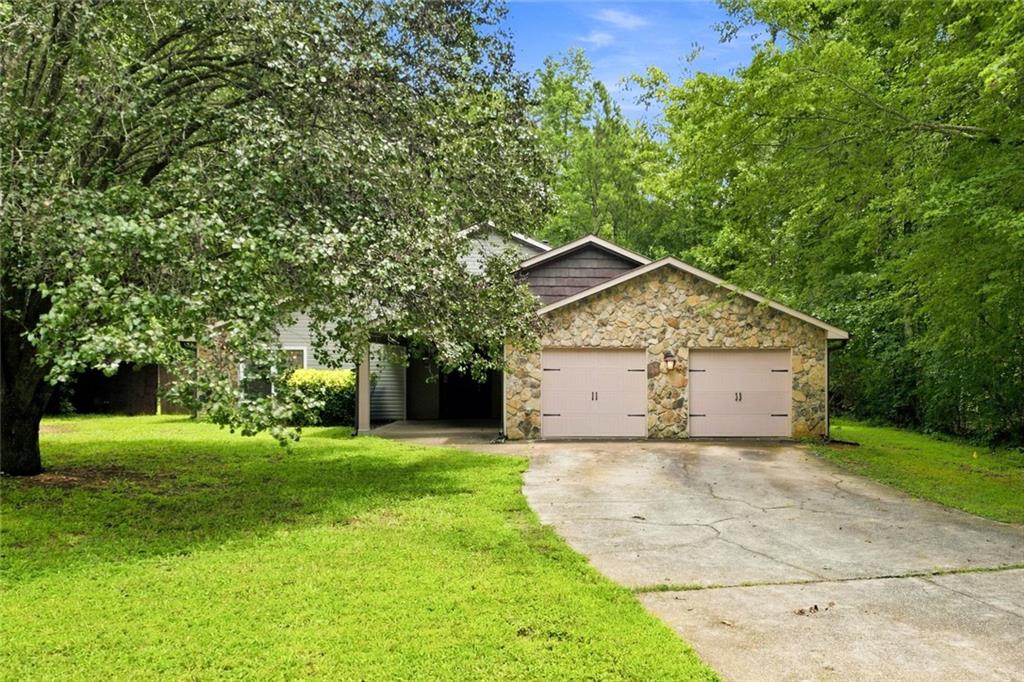 4632 Yeager Road Property Photo 1