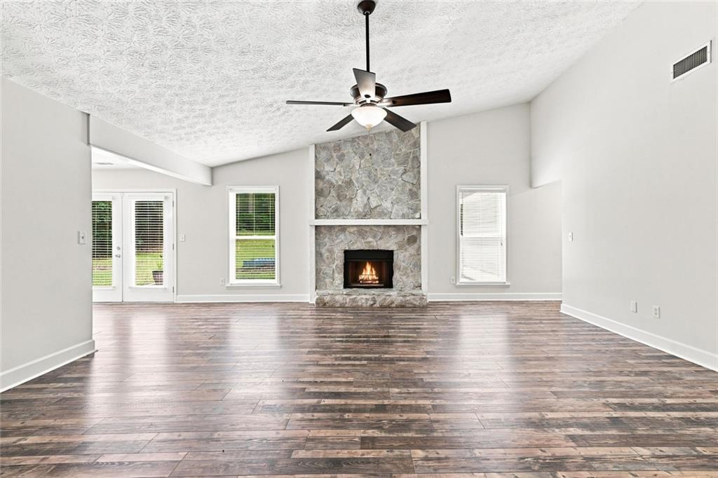4632 Yeager Road Property Photo 8