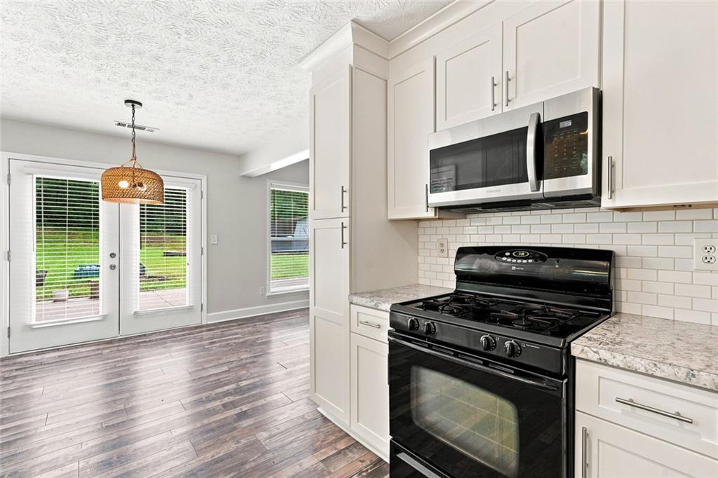 4632 Yeager Road Property Photo 15