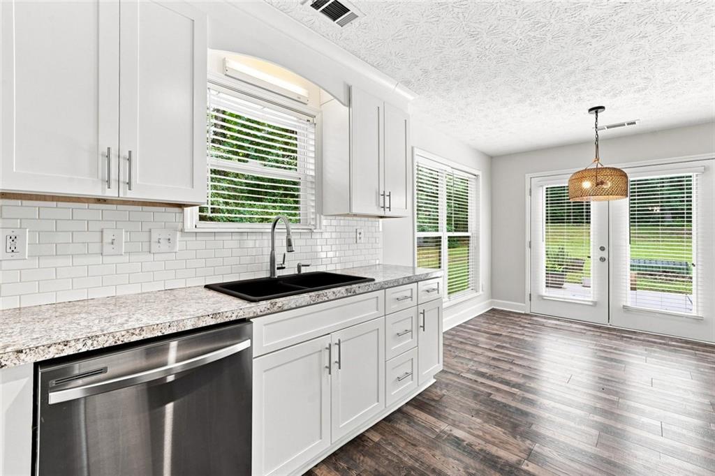 4632 Yeager Road Property Photo 16