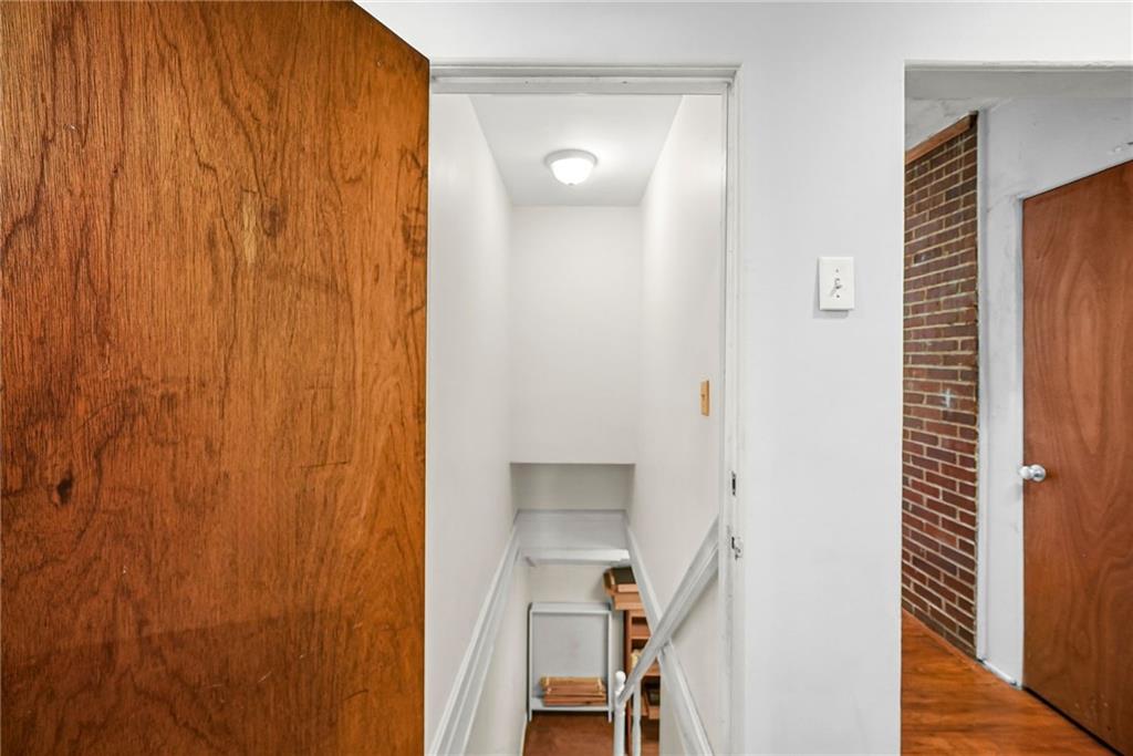 454 Superior Avenue Property Photo 22