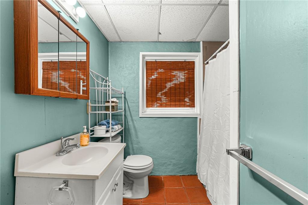 454 Superior Avenue Property Photo 27