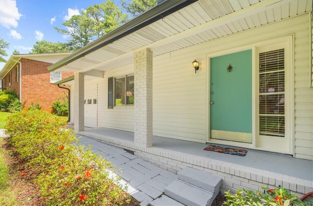2946 Lloyd Road Property Photo 4