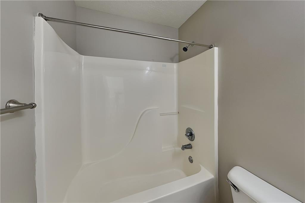 7819069 Property Photo 15