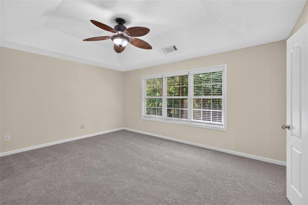 2294 Meadow's End Property Photo 16