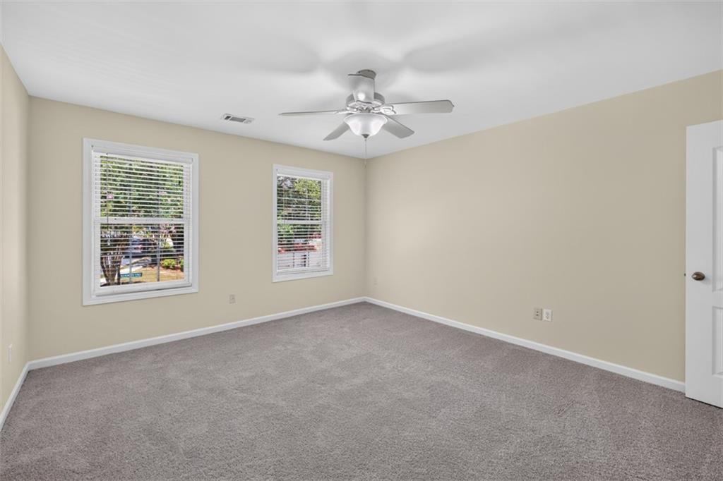 2294 Meadow's End Property Photo 27