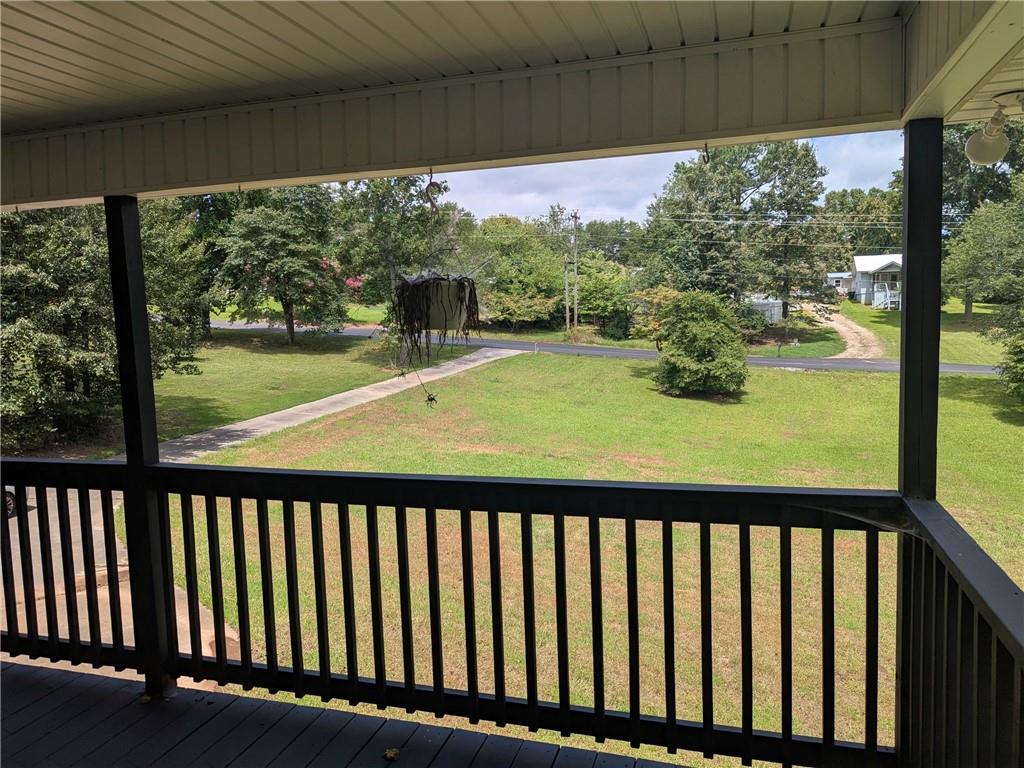 58 E Pinewood Drive Property Photo 7