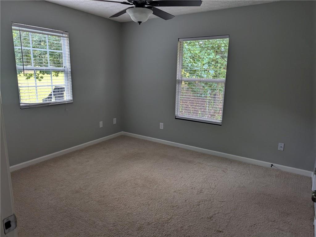 58 E Pinewood Drive Property Photo 13