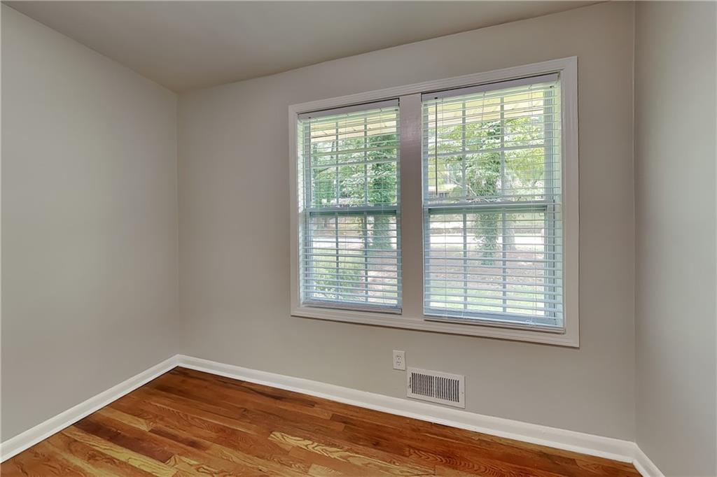 7819083 Property Photo 12