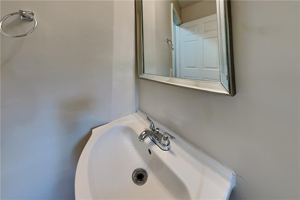 7819083 Property Photo 14