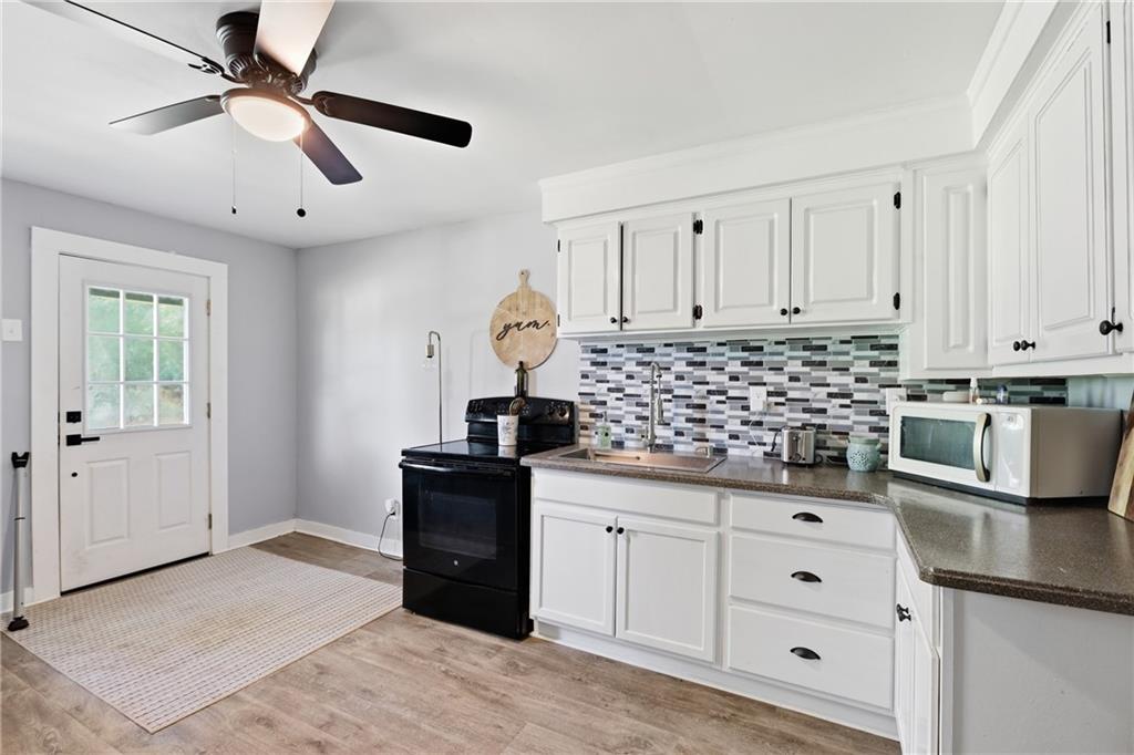 1197 Highway 115 Property Photo 5