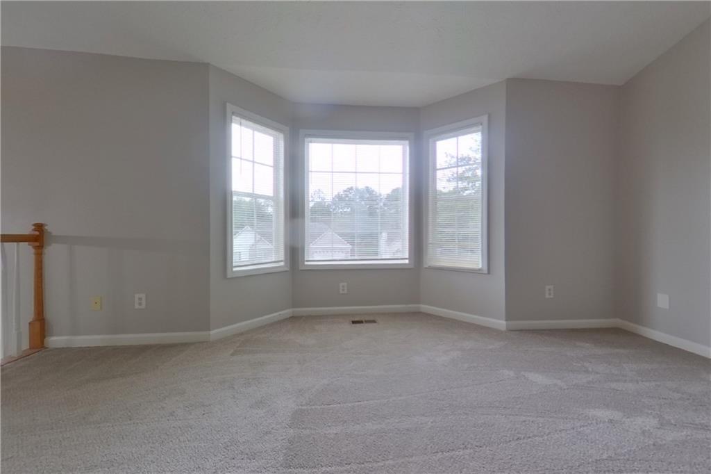 7819098 Property Photo 3