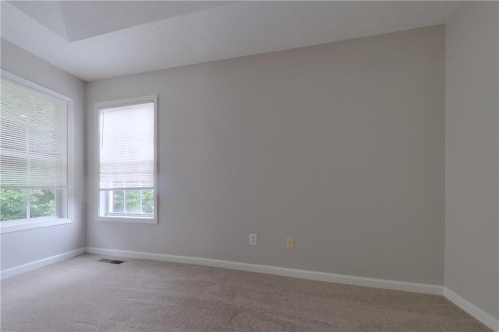 7819098 Property Photo 7