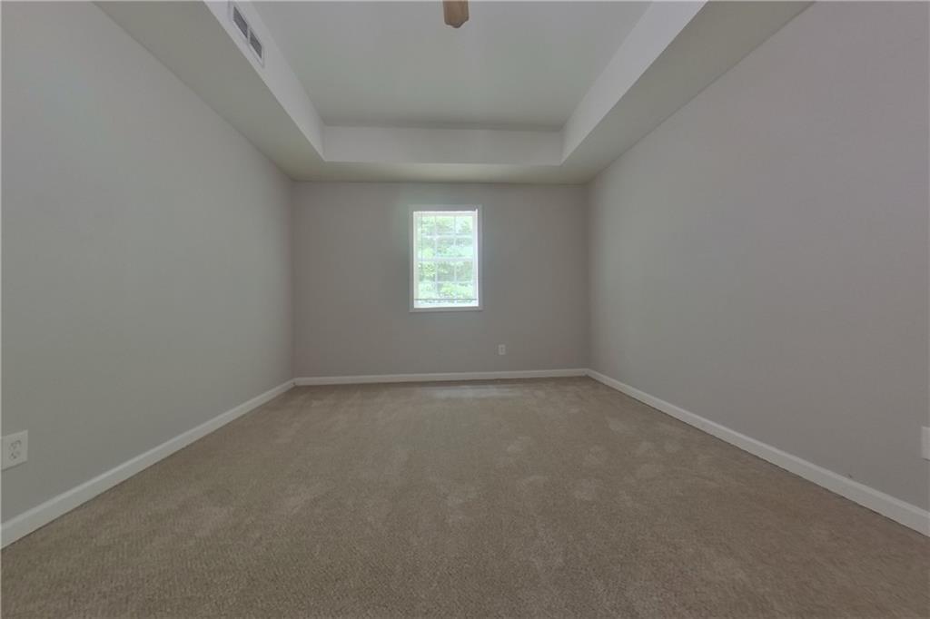 7819098 Property Photo 10