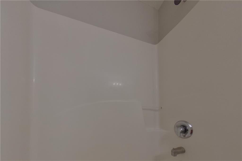7819098 Property Photo 14