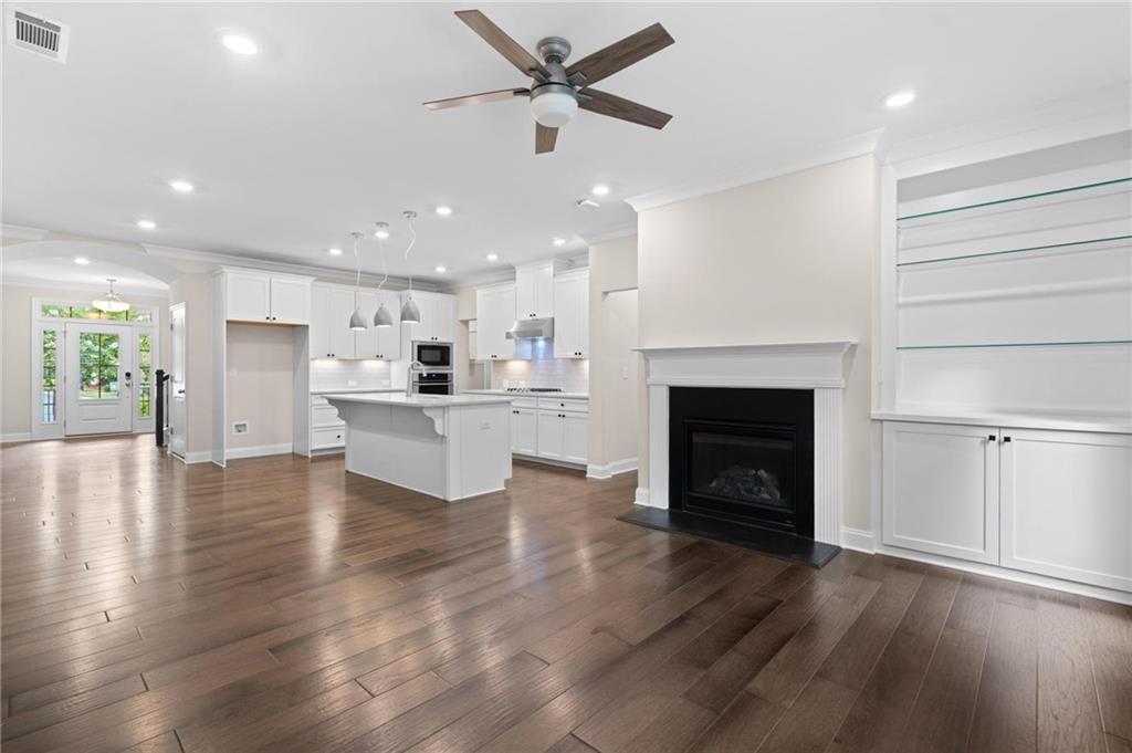 1610 Prestwick Lane Property Photo 12