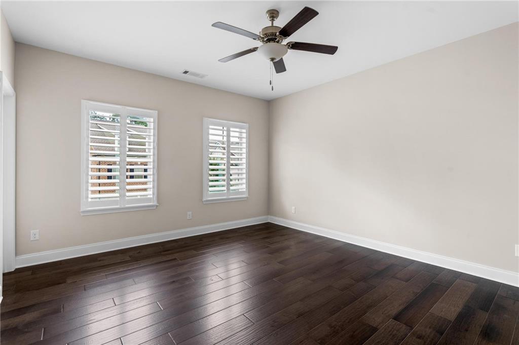 1610 Prestwick Lane Property Photo 29