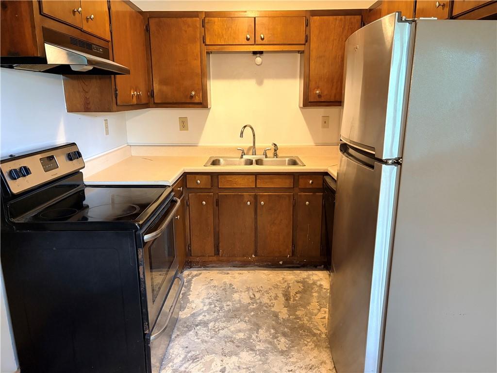 861 Eva Kennedy Road Property Photo 4