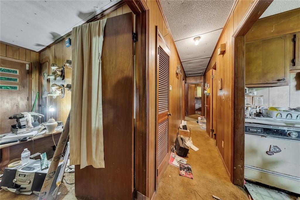 5000 Paris Avenue Property Photo 18