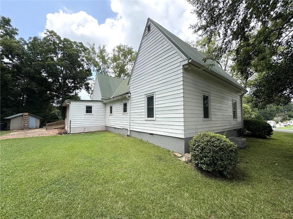 599 Gordon Street Property Photo 16