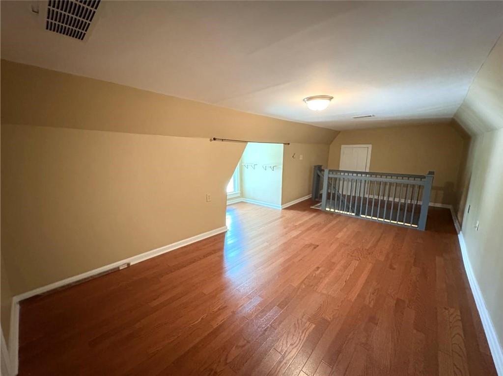 599 Gordon Street Property Photo 26