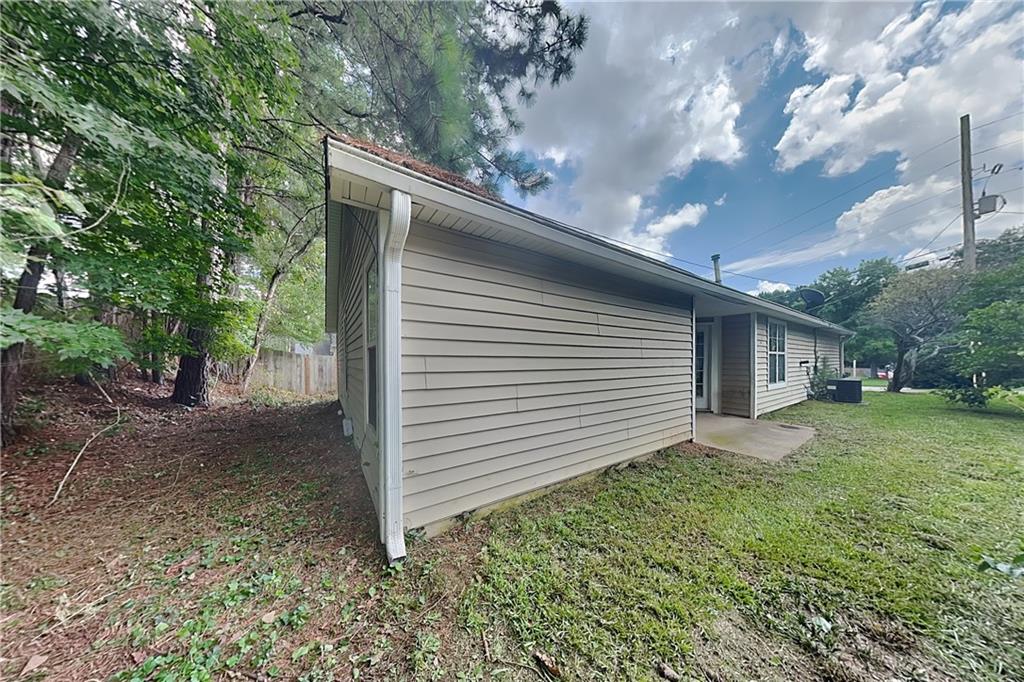 7819149 Property Photo 15