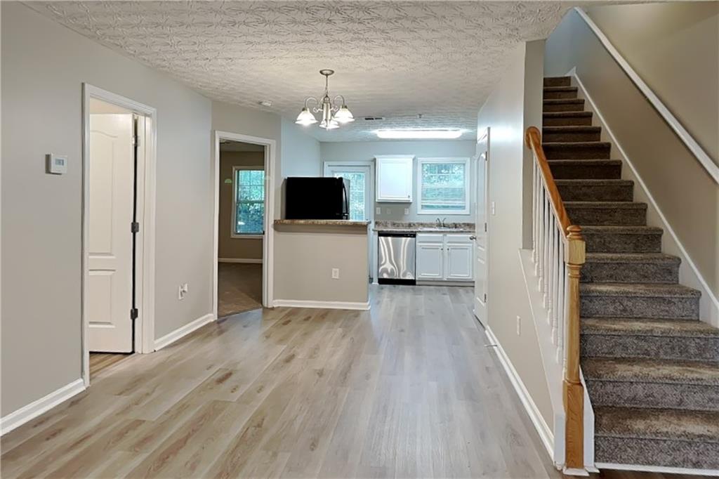 7819178 Property Photo 4