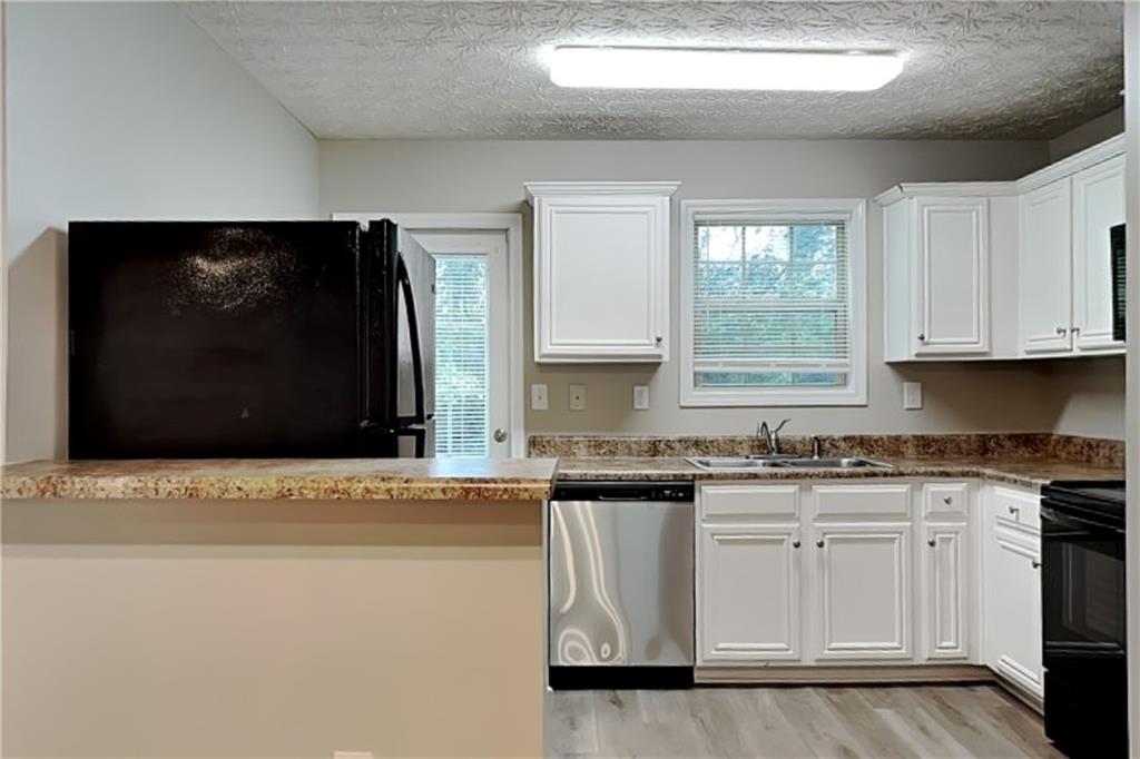 7819178 Property Photo 5
