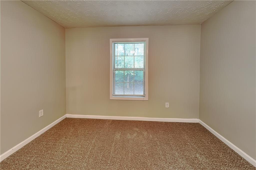 7819178 Property Photo 10