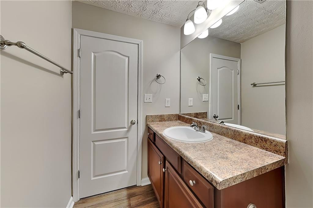 7819178 Property Photo 14