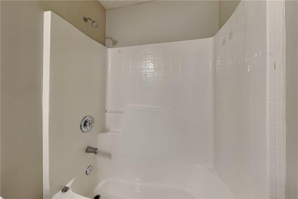 7819178 Property Photo 15