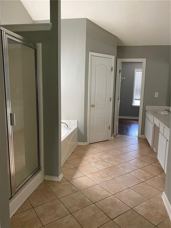 425 Beckenham Walk Drive Property Photo 20