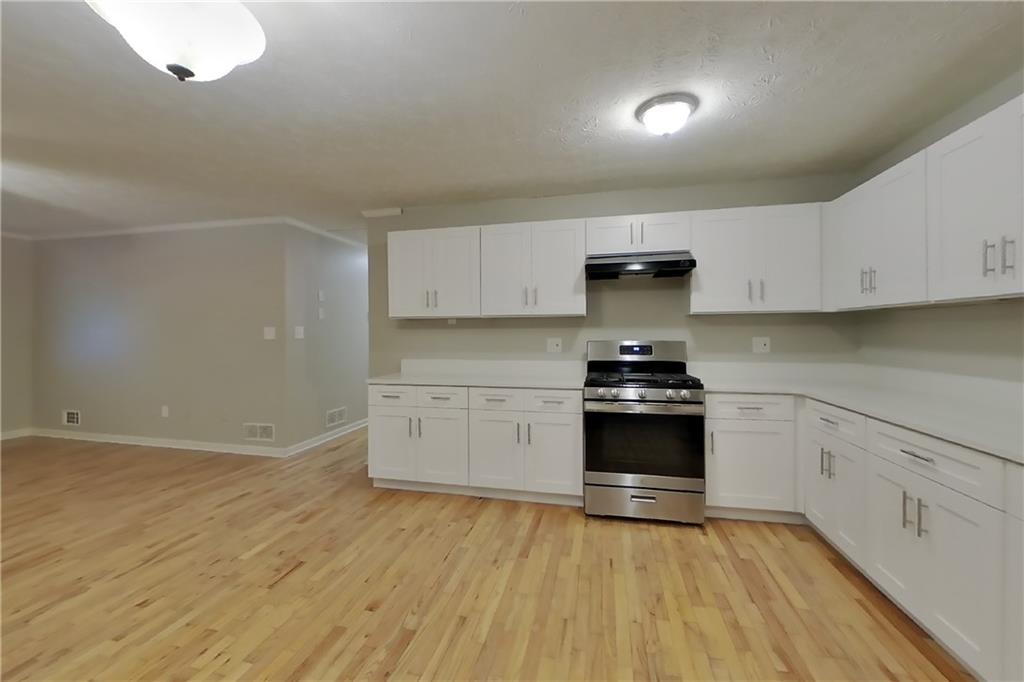 7819187 Property Photo 4