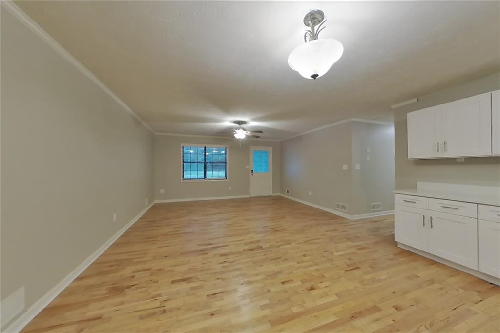 7819187 Property Photo 5