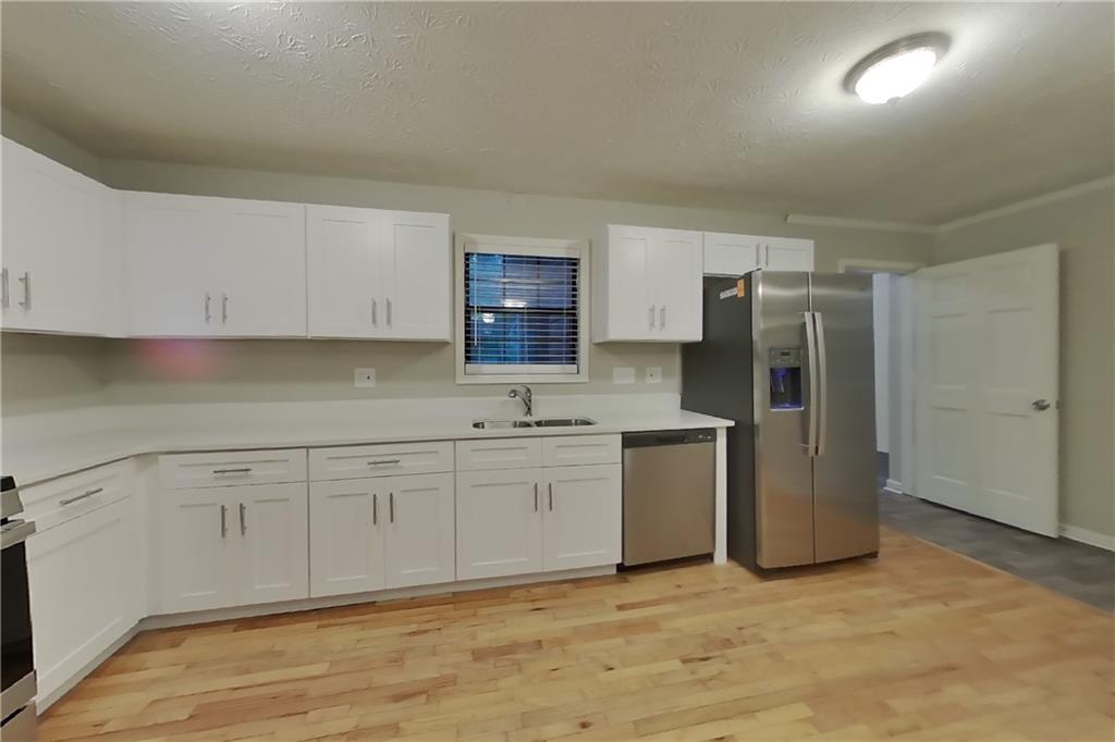 7819187 Property Photo 6