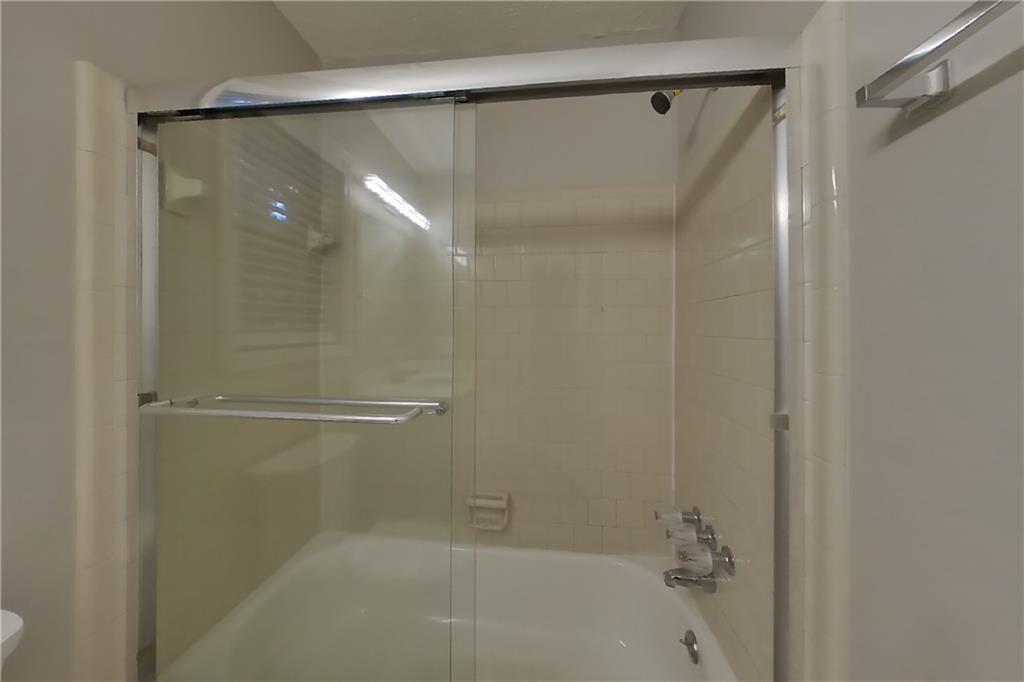 7819187 Property Photo 10