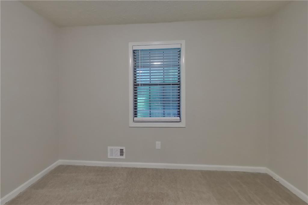 7819187 Property Photo 13