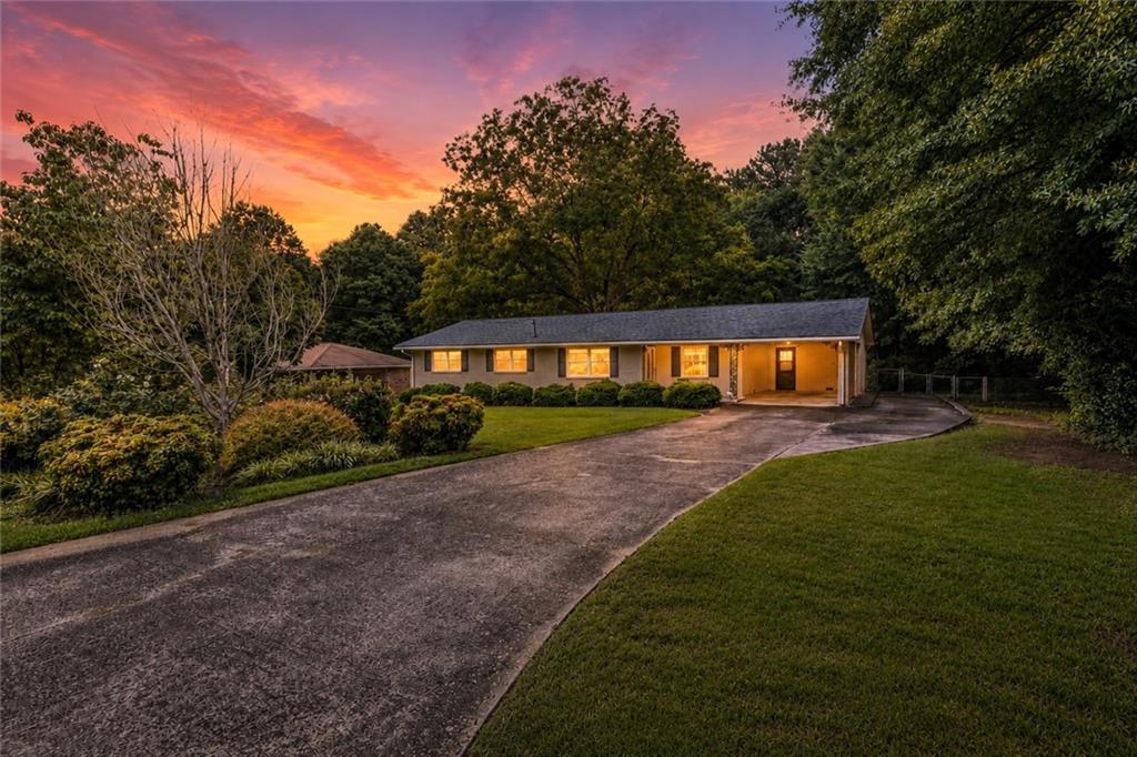 4104 Cedar Knoll Drive Property Photo 3