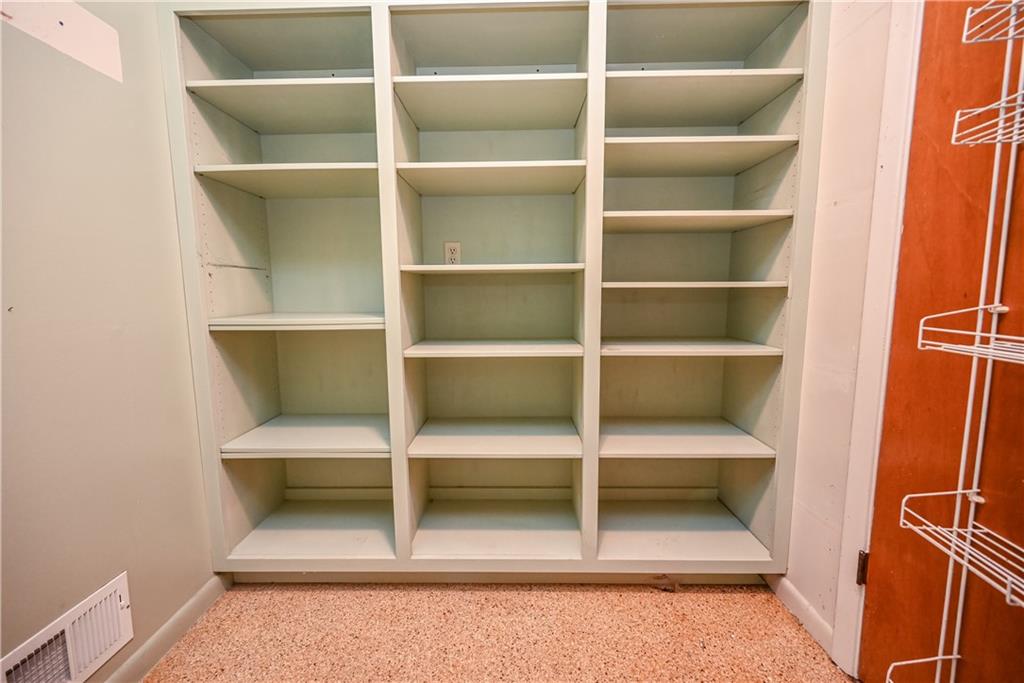 4104 Cedar Knoll Drive Property Photo 27