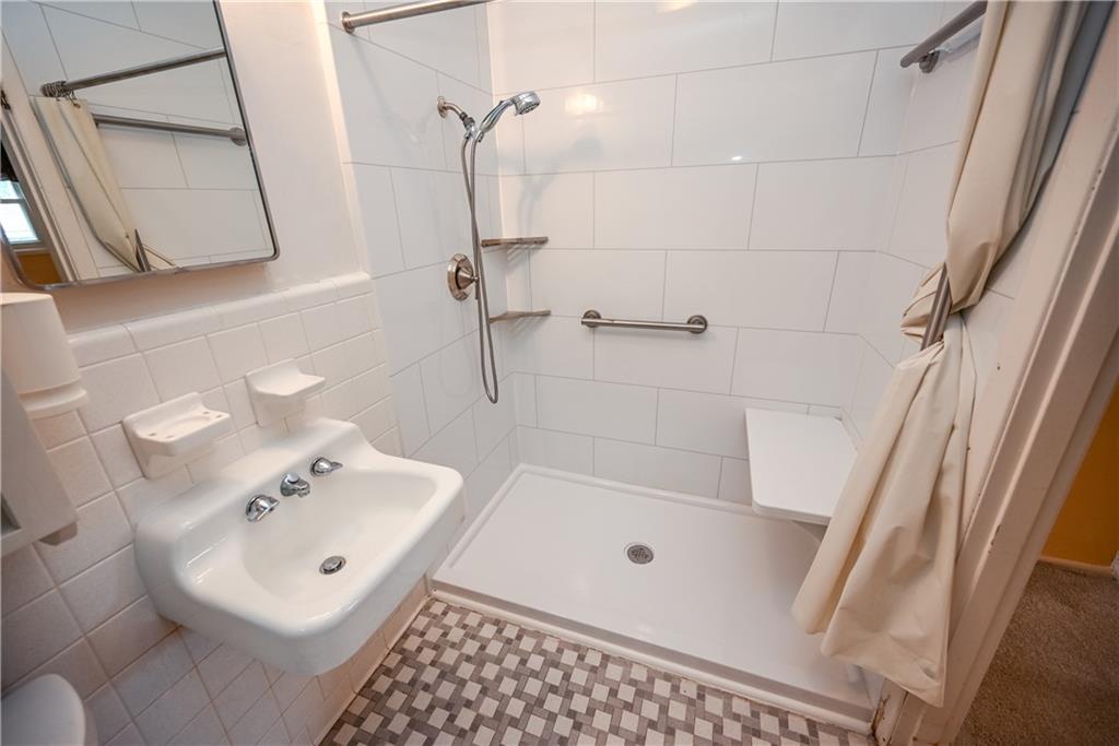 4104 Cedar Knoll Drive Property Photo 38