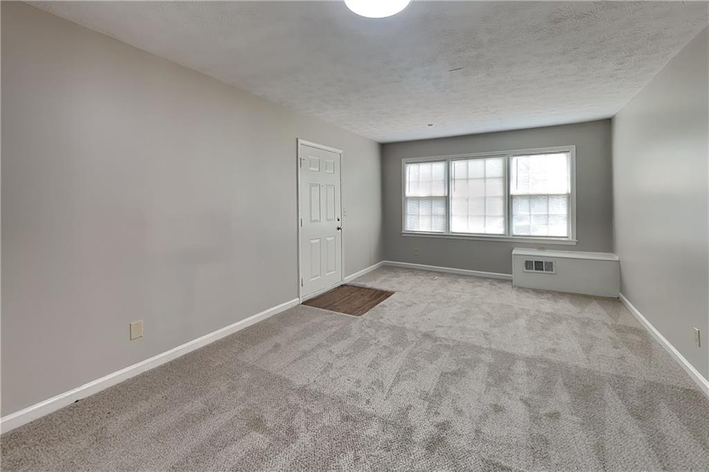 7819194 Property Photo 13