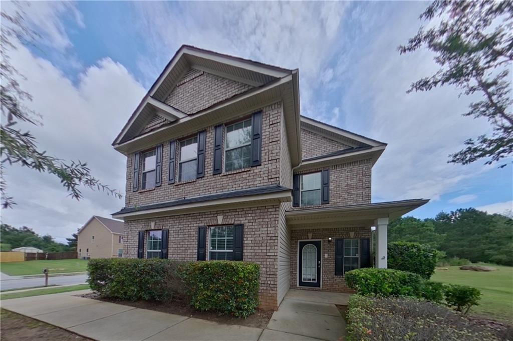 7819205 Property Photo 1