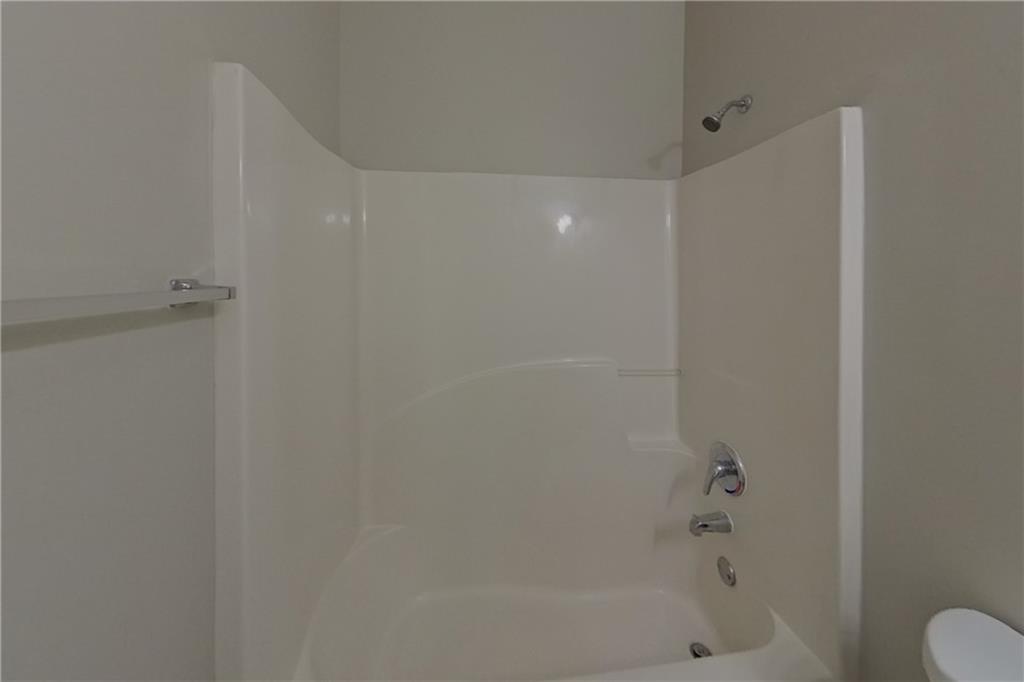 7819205 Property Photo 19
