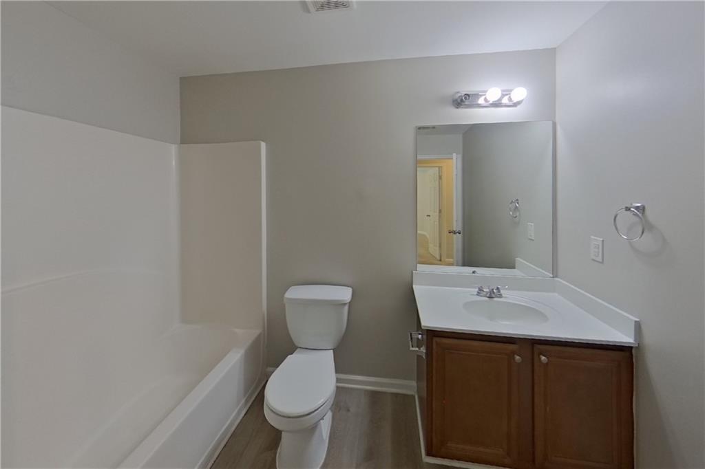 7819205 Property Photo 20