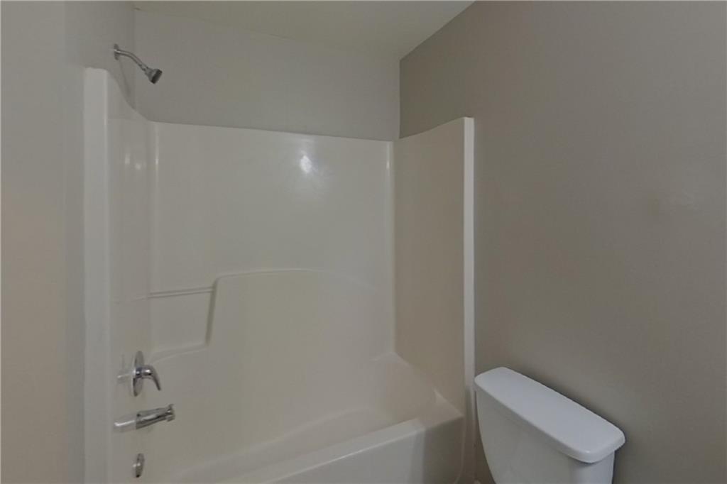 7819205 Property Photo 21