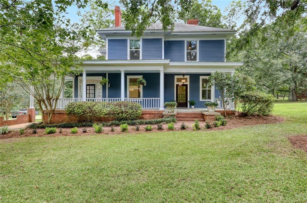1060 Hill Street Property Photo 1