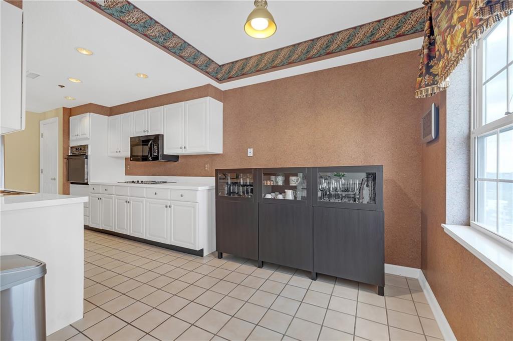 3435 Kingsboro Road Ne Unit 1504 Property Photo 13