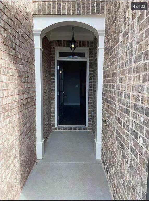 2425 Morgan Place Drive Property Photo 1