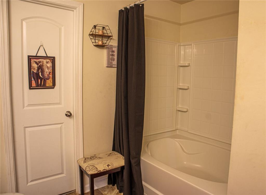 5626 Laurel Ridge Drive Property Photo 10
